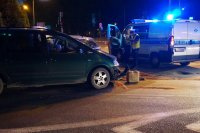 Wypadek drogowy na skrzyżowaniu ulic 3-Maja i Makowszowskiej w Zabrzu