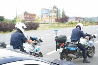 Policjanci zabrzańskiej drogówki podczas kontroli drogowych