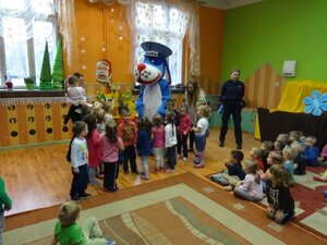 Sznupek z wizytą w przedszkolu