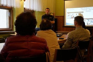 Dzielnicowi z I komisariatu podczas spotkania z parafianami kościoła pw. św. Józefa