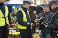 Zabrzańscy policjanci podczas działań &quot;Znicz 2016&quot;