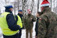 Zabrzańscy policjanci podczas mikołajowych spotkań