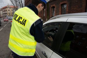 Policjanci zabrzańskiej drogówki podczas wojewódzkich działań "NURD"