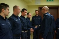 Policjanci wyróżnieni nagrodą pieniężną przez Komendanta Miejskiego Policji w Zabrzu insp. Dariusza Wesołowskiego