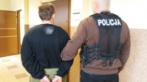 Podejrzany o posiadanie ponad 0,5 kg marihuany podczas czynności policyjnych w zabrzańskiej komendzie