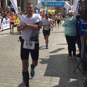kom. Oktawiusz Cieślik podczas XVIII Toyota Półmaraton Wałbrzych