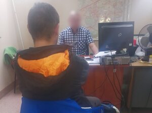 Mężczyzna zatrzymany za kradzież samochodu i jazdę w stanie nietrzeźwości