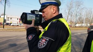 Policjanci zabrzańskiej drogówki podczas działań "Prędkość"