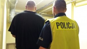 Mężczyzna zatrzymany za kradzież lamp