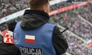 Policjant na stadionie