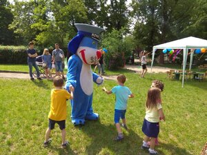 Zabrzańscy policjanci podczas festynów organizowanych na terenie miasta