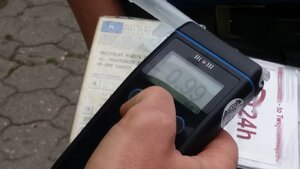 Urządzenie do pomiaru zawartości alkoholu w organizmie