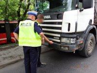 Zabrzańscy policjanci przy obsłudze zdarzenia drogowego