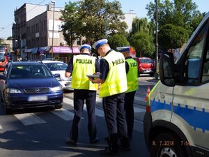 Zabrzańscy policjanci przy obsłudze zdarzenia drogowego