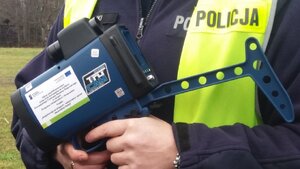 Policjant z rejestratorem TruCam