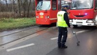 policjanci na miejscu zdarzenia