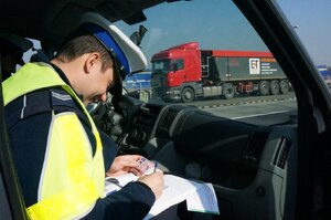 Policjant podczas działań