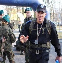 Zabrzańscy policjanci podczas X Półmaratonu Komandosa WAT