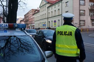 Policjant zabrzańskiej drogówki podczas działań