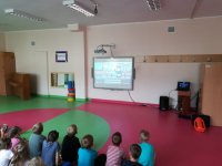 Zdjęcie kolorowe: prezentacja na prelekcji