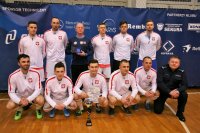 zdjęcie kolorowe: Zawodnicy podczas III Charytatywnego Turnieju Futsalu o Puchar Komendanta Miejskiego Policji w Zabrzu