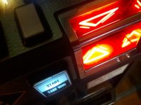 Zdjęcie kolorowe: zabezpieczone automaty do nielegalnego hazardu
