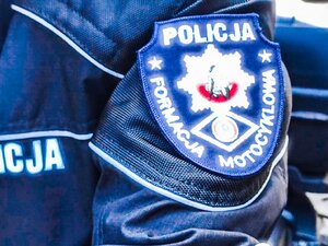 zdjęcie kolorowe: naszywka formacji motocyklowej