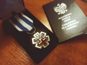 odznaką Honorowego Dawcy krwi