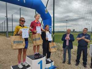 Zdjęcie kobiet na  podium
