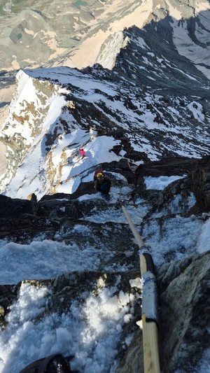 Zdjęcie przedstawiające widok z  wyprawy na górę Matterhorn