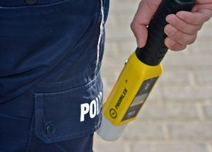 Na zdjęciu urządzenie do kontroli trzeźwości.