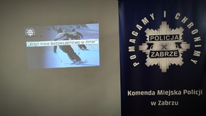 na zdjęciu policjanci podczas spotkania