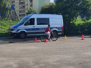 osoby na egzaminie  praktycznym na kartę rowerową
