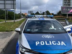 Policjanci podczas działań prędkość